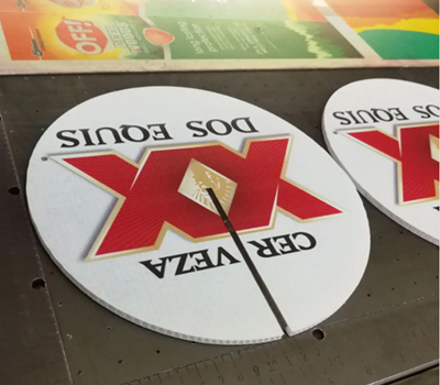 塑料戶(hù)外廣告絲網(wǎng)印刷